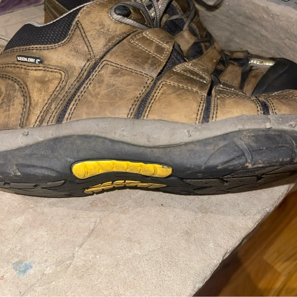 Keen Utility Detroit XT Mid Waterproof Soft-Toe Work Boots Men’s 11 D